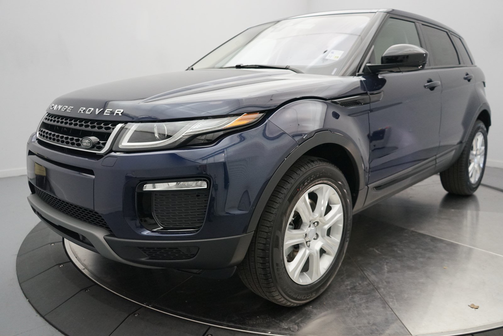 New 2018 Land Rover Range Rover Evoque Se 4 Door In Shreveport #50441 